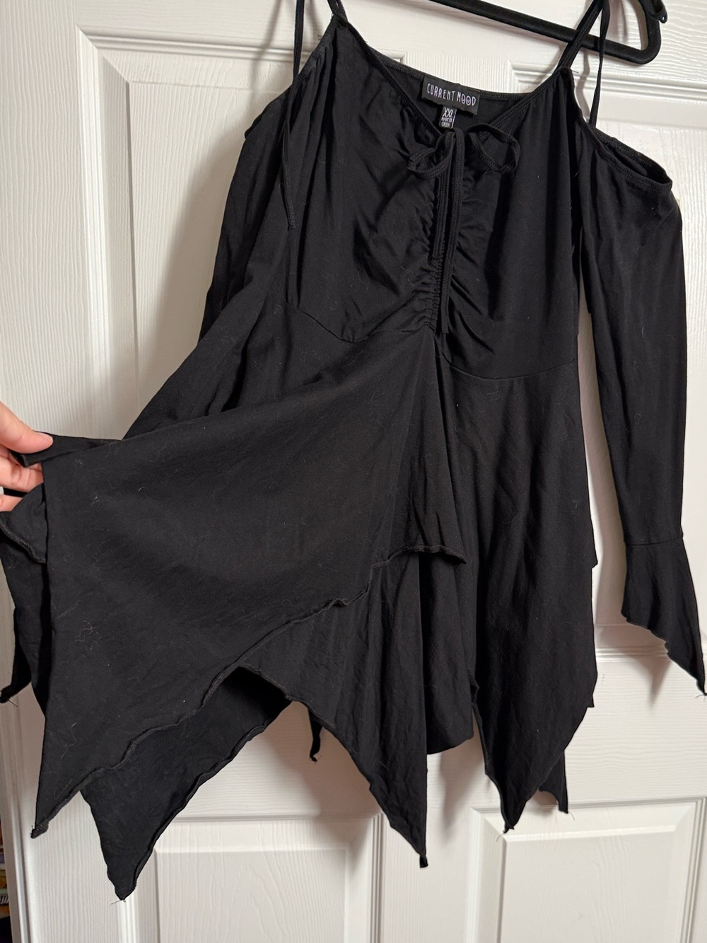 Current Mood Black Asymmetrical Handkerchief-Hem Mini Skirt